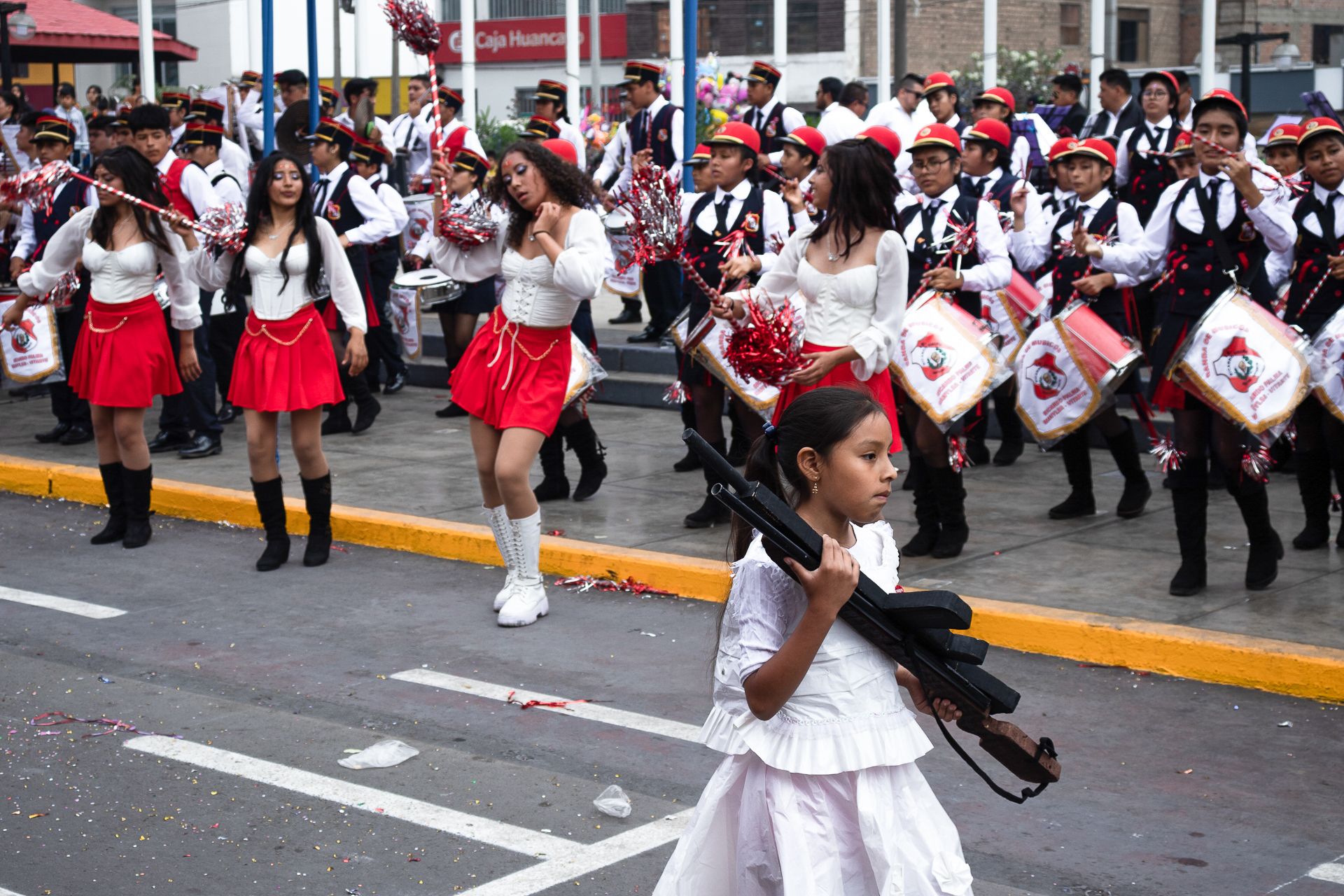 Desfile escolar. Santa Clara, Ate. 2023.